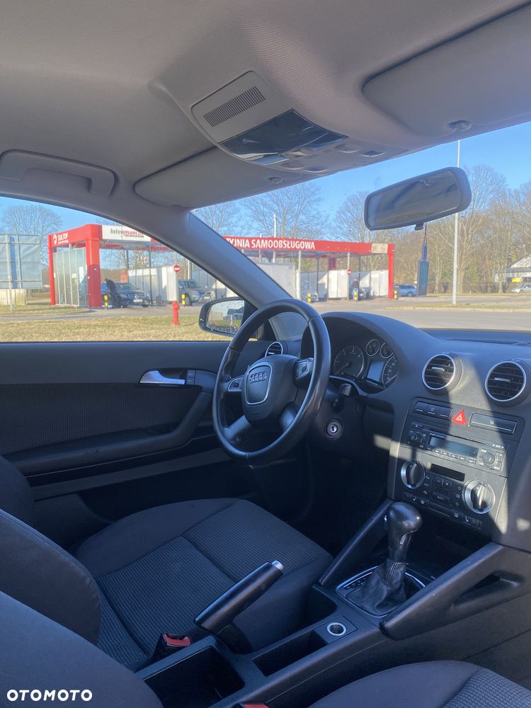 Audi A3 3-drzwiowe 1.9 TDI DPF S tronic Ambiente - 6