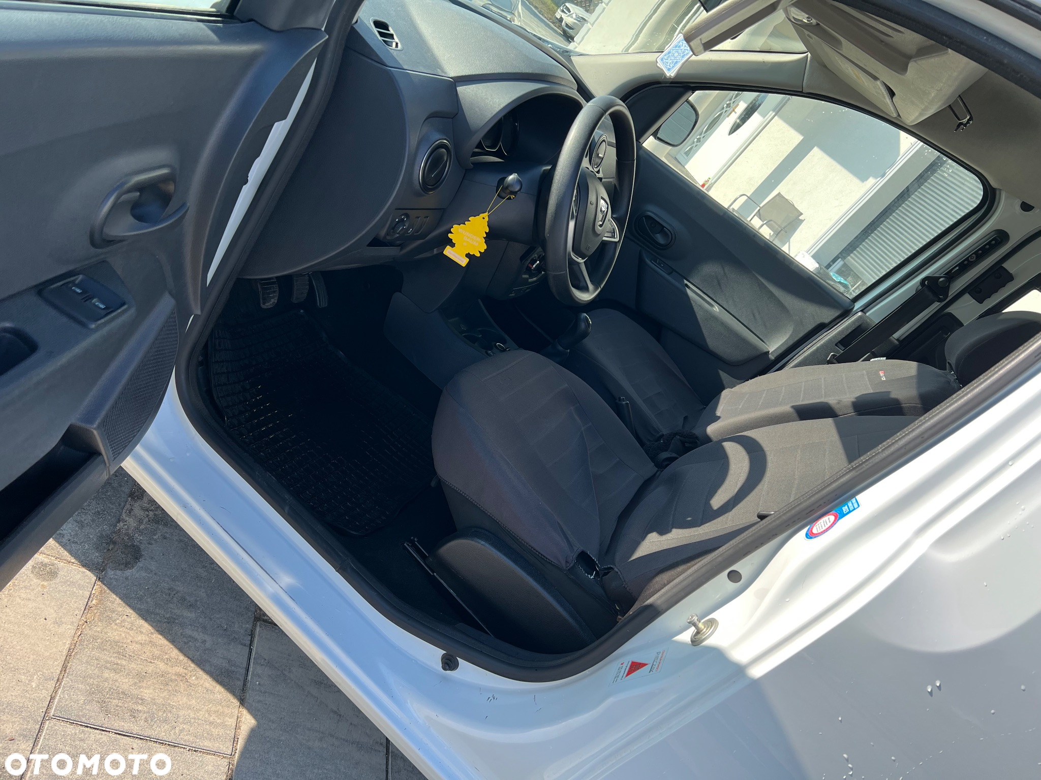 Dacia Dokker 1.6 SCe Ambiance - 23