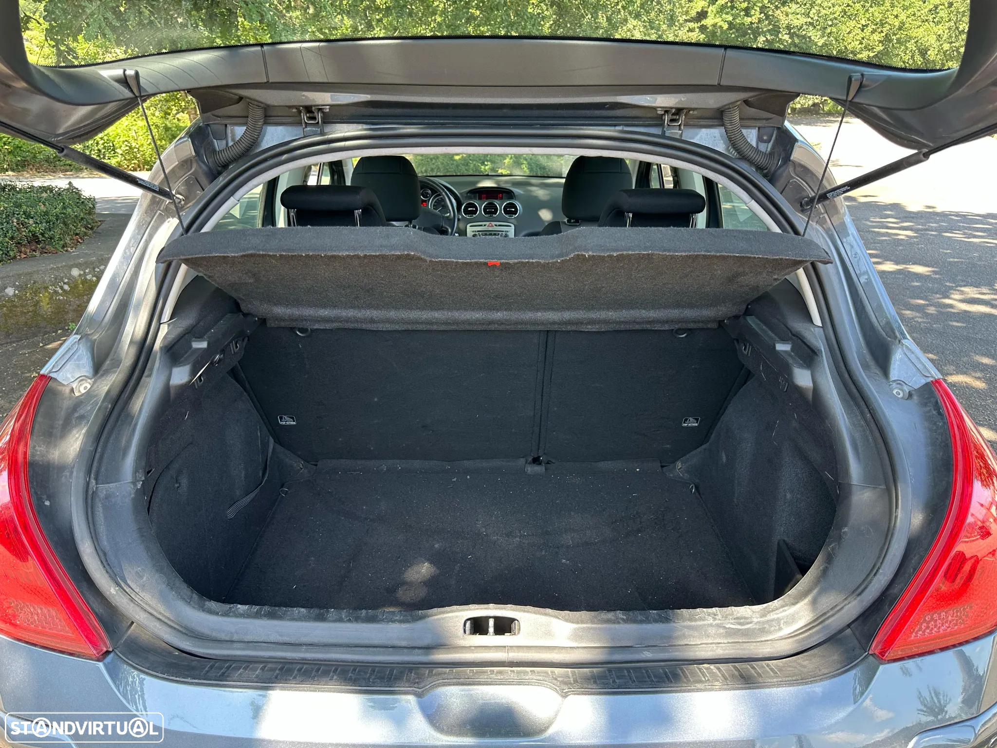Peugeot 308 1.6 HDi Sport - 19