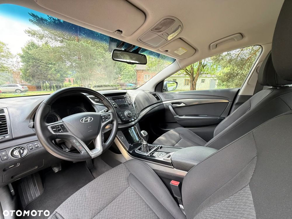 Hyundai i40 1.7 CRDi Comfort - 17