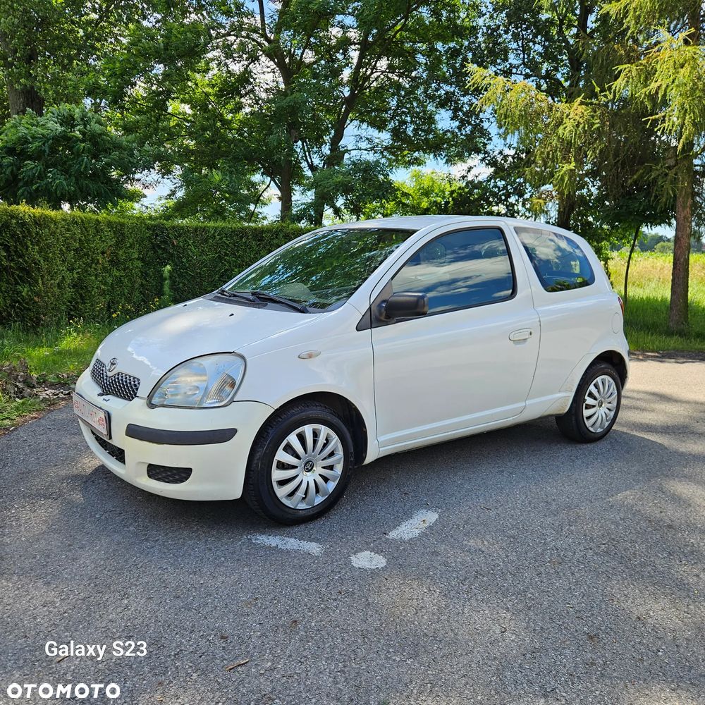 Toyota Yaris 1.0 - 2