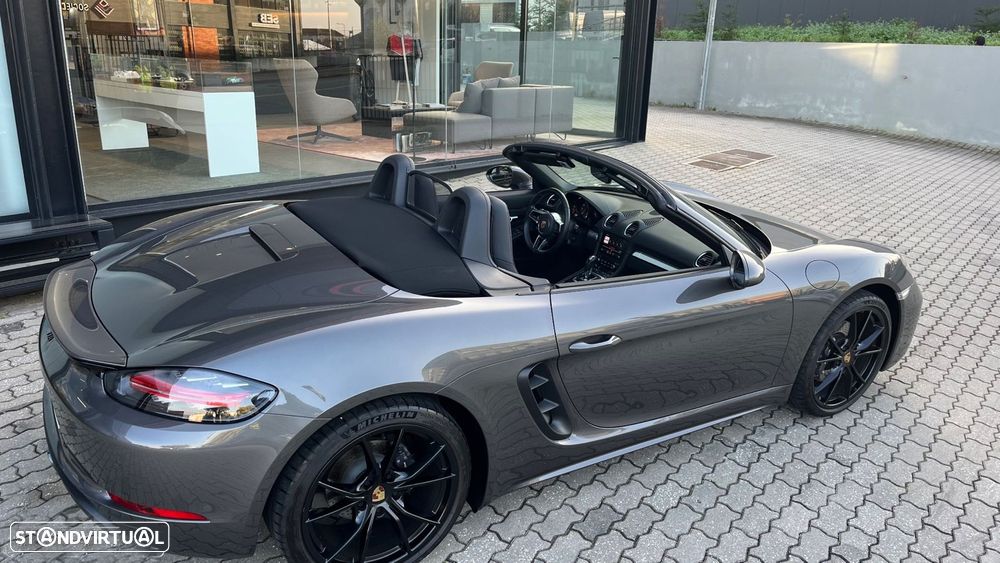 Porsche 718 - 2