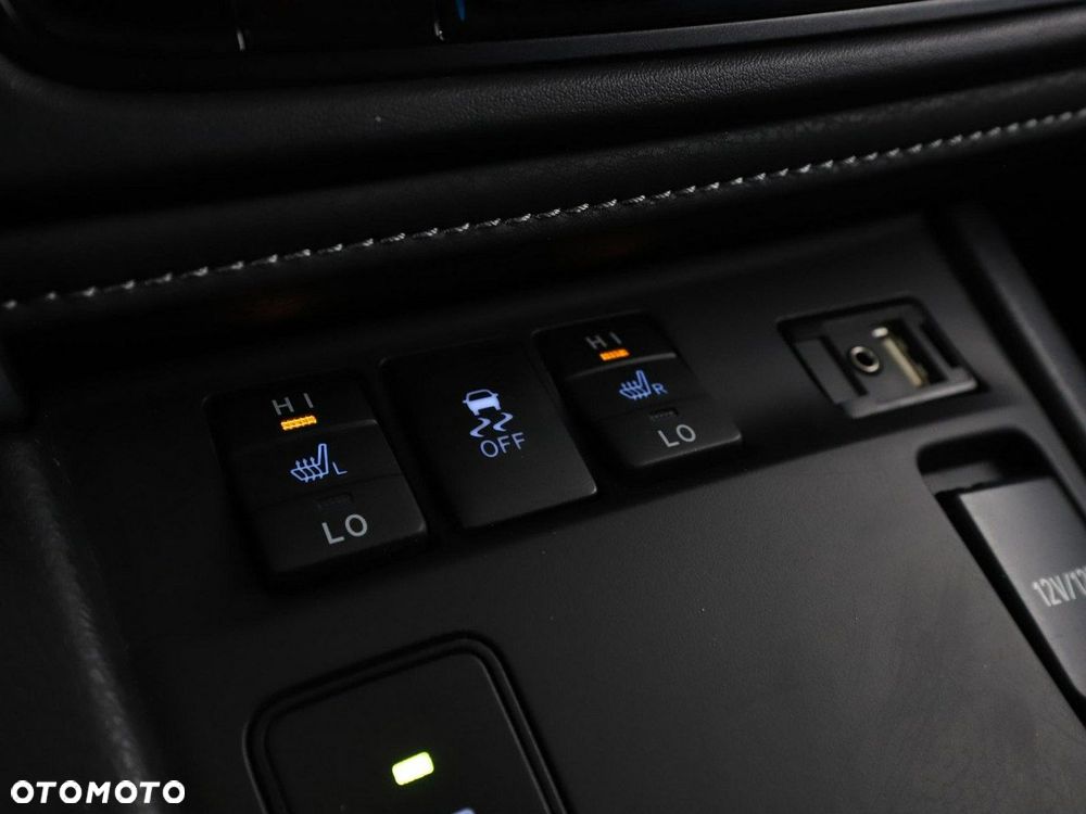 Toyota Auris 1.8 VVT-i Automatik Edition S+ - 28