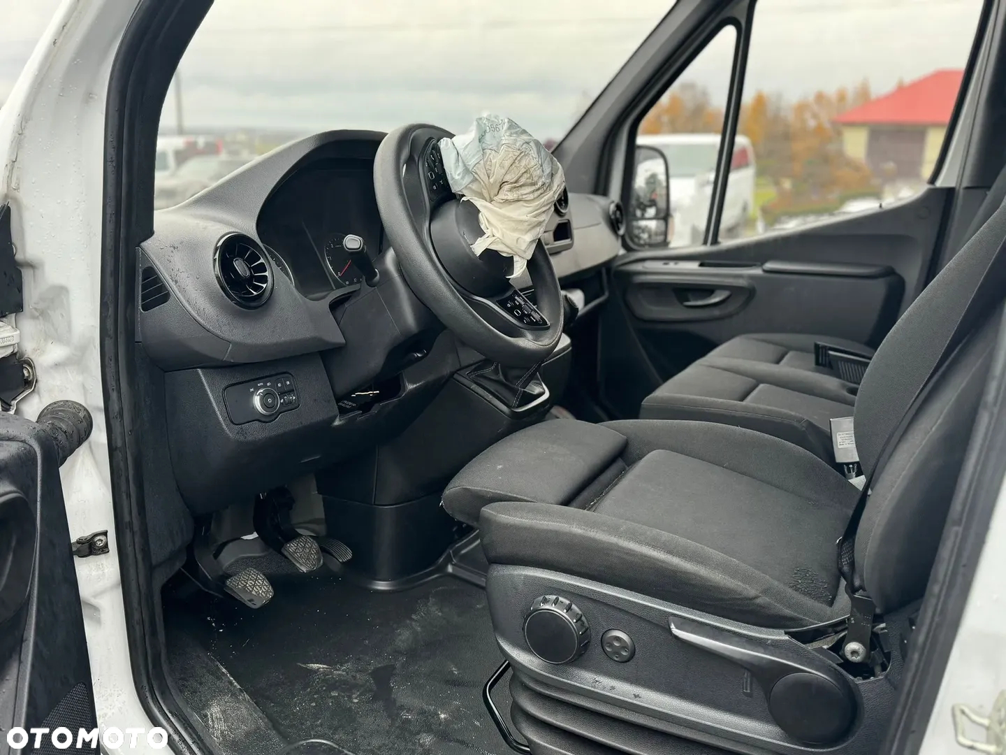 Mercedes-Benz Sprinter - 8
