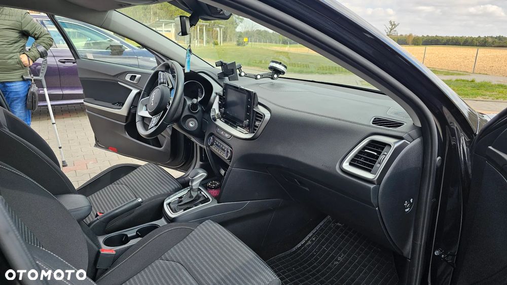 Kia Ceed 1.5 T-GDI M DCT - 8