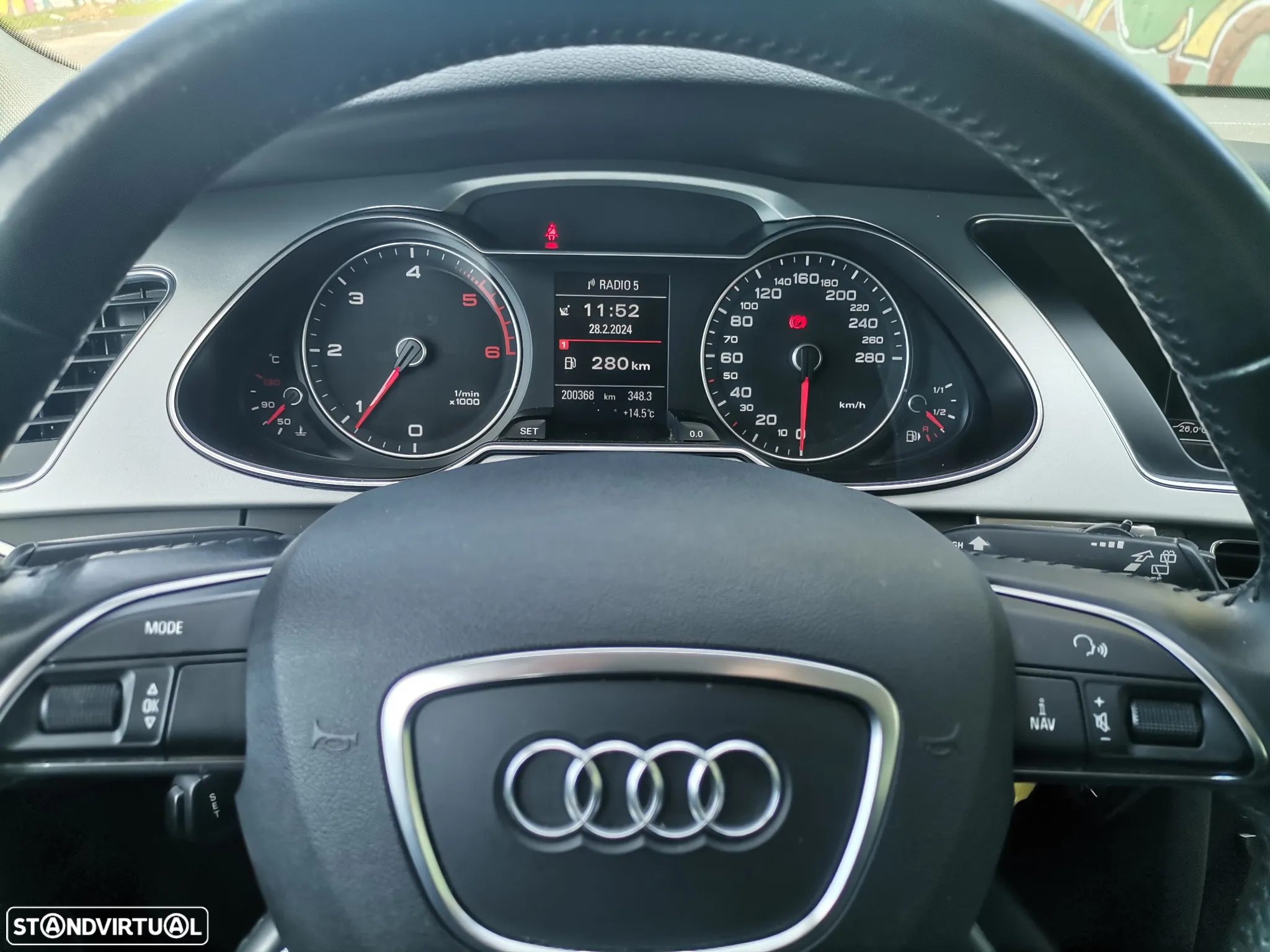 Audi A4 Avant 2.0 TDI Business Line - 13