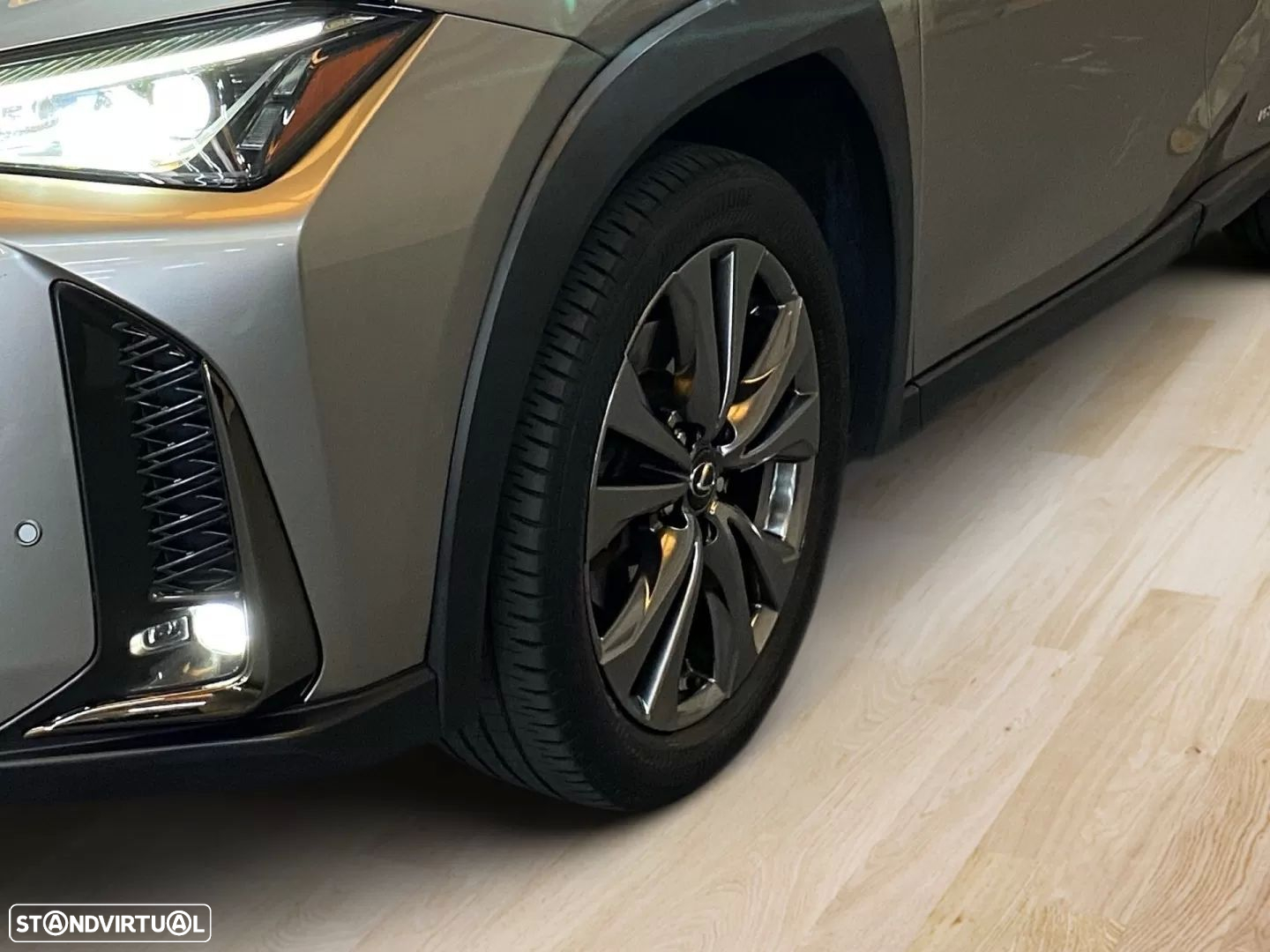 Lexus UX 250h F Sport+ - 6
