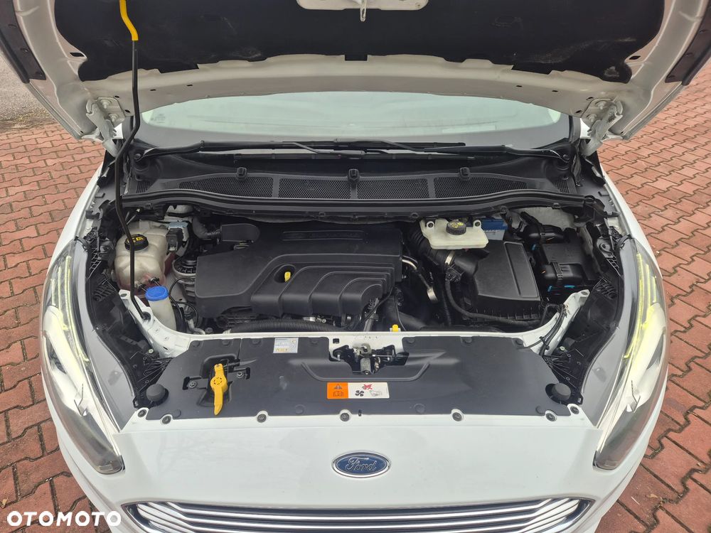 Ford S-Max 2.0 TDCi 4WD Titanium - 28