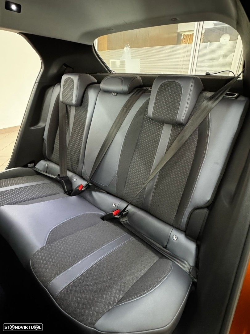Peugeot 2008 PureTech 100 Stop&Start Allure Pack - 26