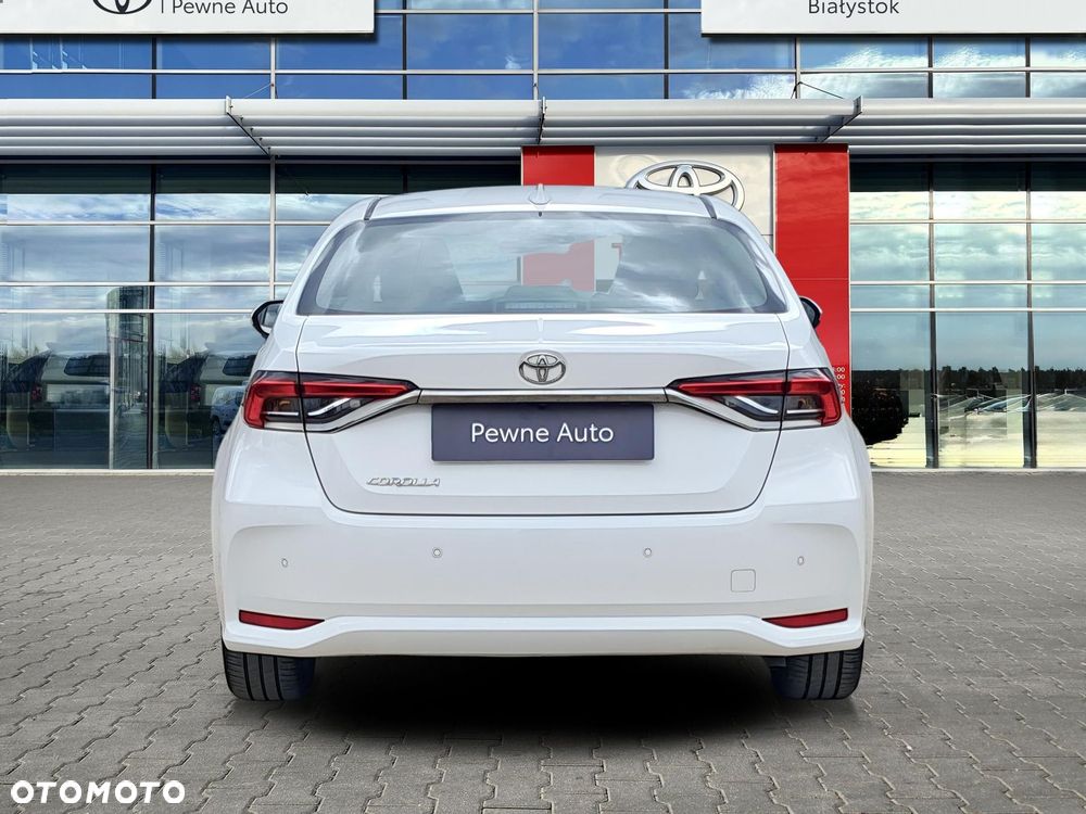 Toyota Corolla - 5
