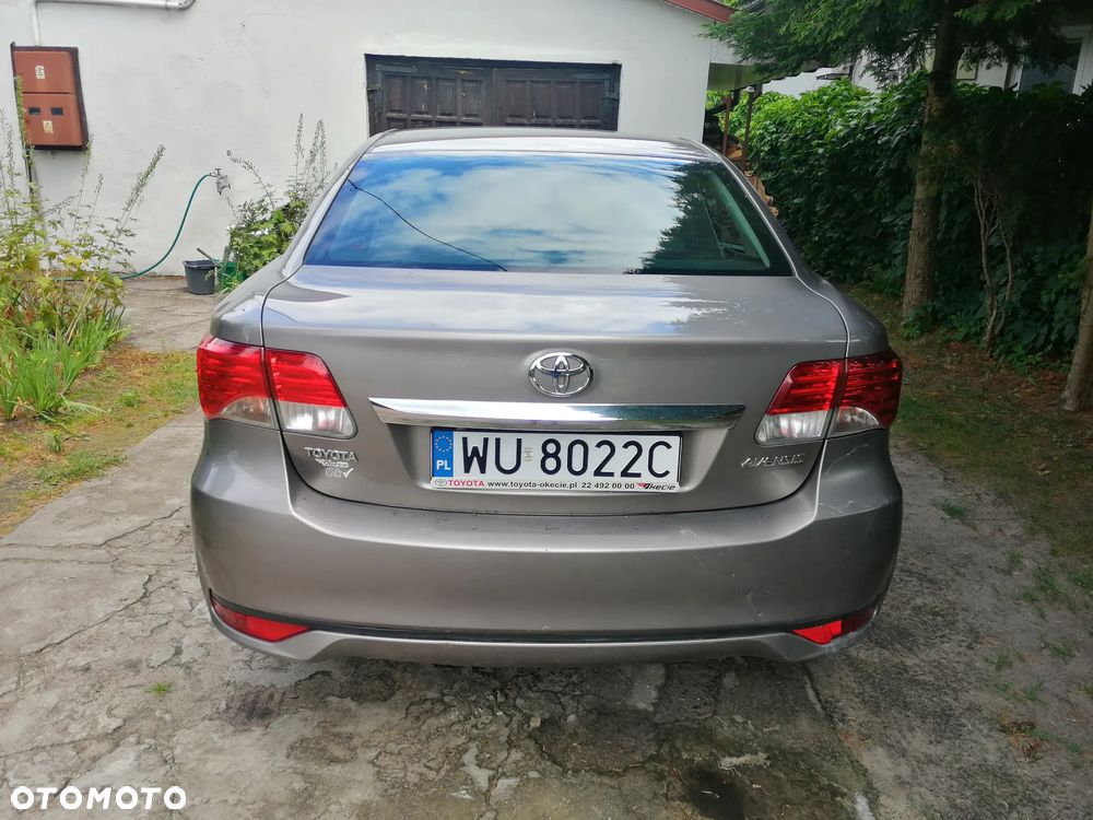 Toyota Avensis 1.8 Prestige - 8