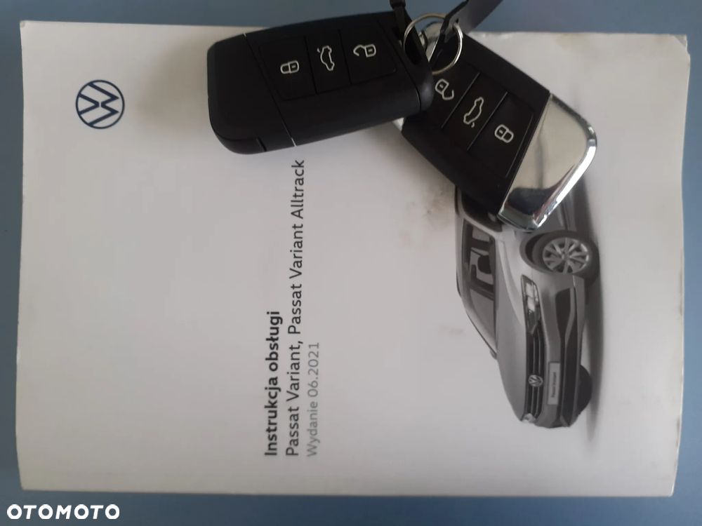 Volkswagen Passat - 28