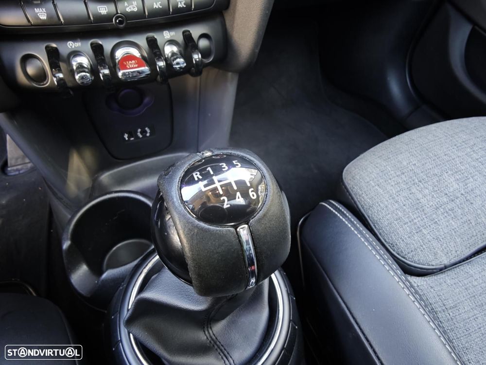 MINI 5 Portas Cooper D - 34