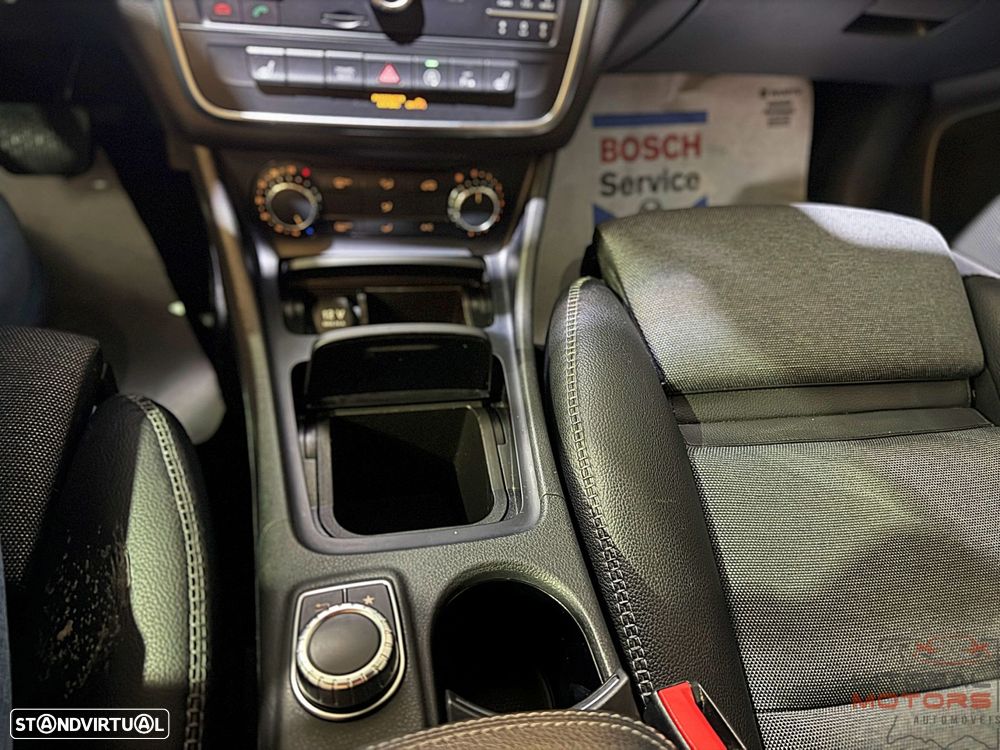 Mercedes-Benz GLA 200 d 7G-DCT Style - 29