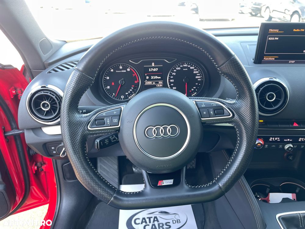Audi A3 1.4 TFSI Cylinder on demand S line Sportpaket - 37