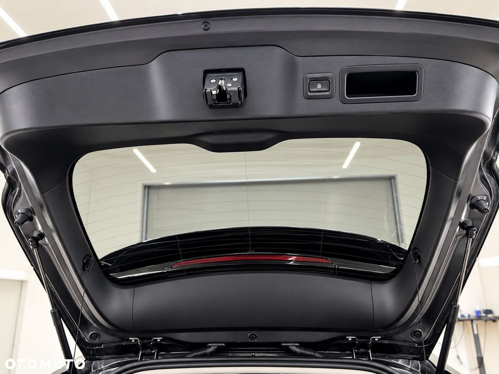 Mazda 3 e-SKYACTIV-G 150 M HYBRID EXCLUSIVE-LINE - 15