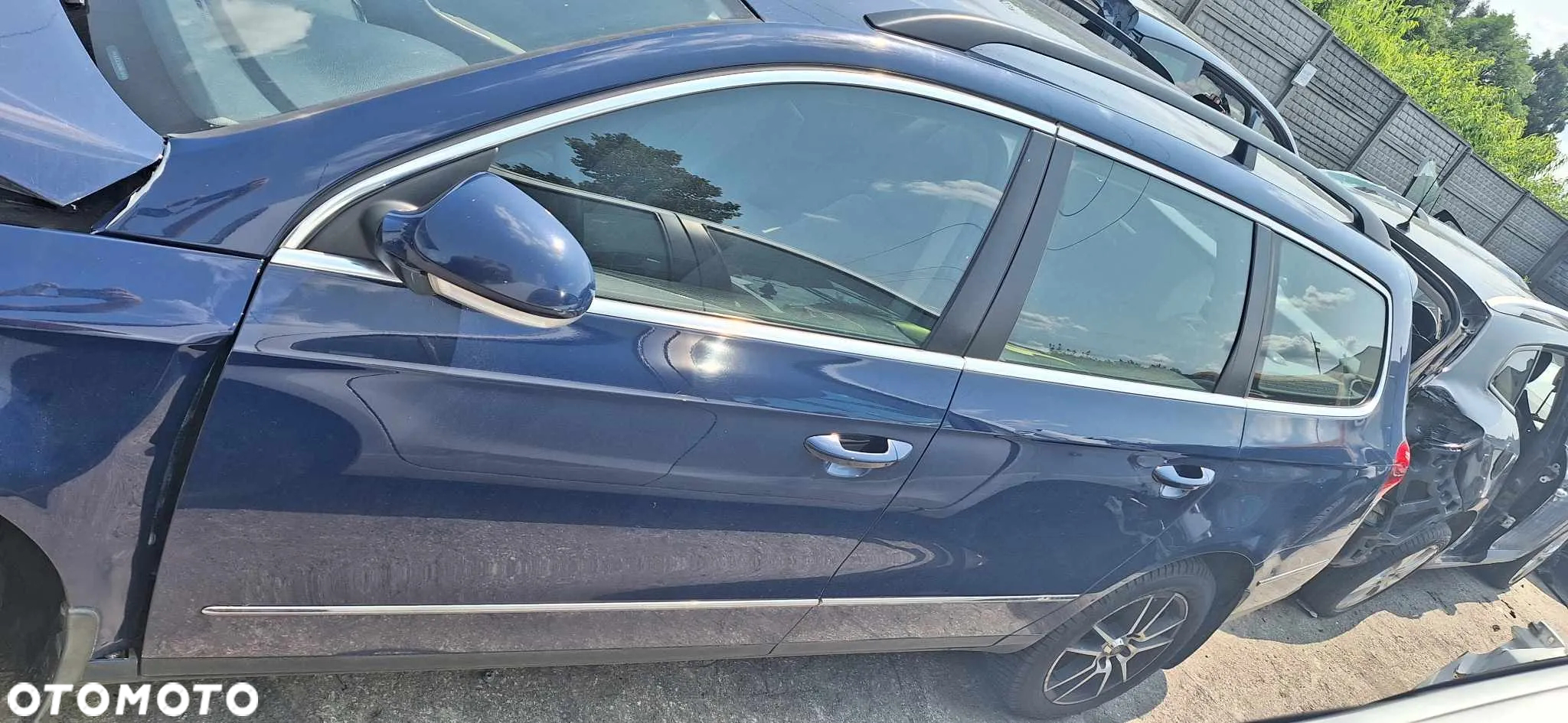 Volkswagen passat B6 2,0FSI alternator - 3