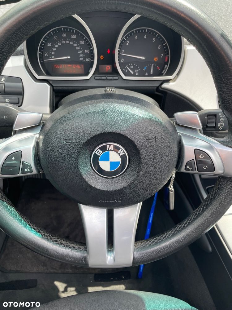 BMW Z4 3.0si - 12