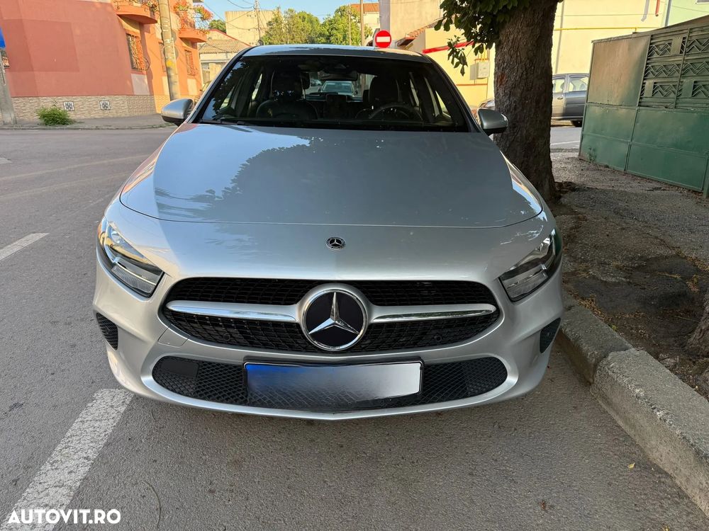 Mercedes-Benz A 200 7G-DCT - 4