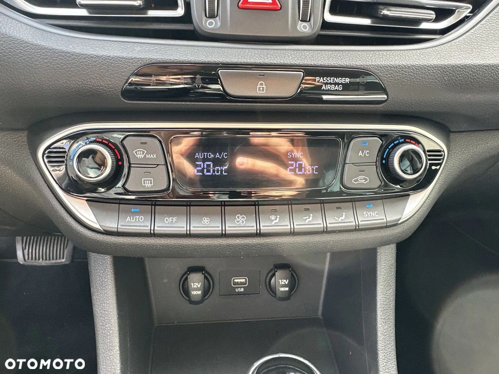 Hyundai i30 1.5 T-GDI 48V Smart DCT - 14
