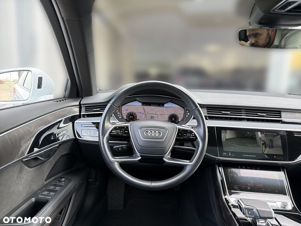 Audi A8 - 19