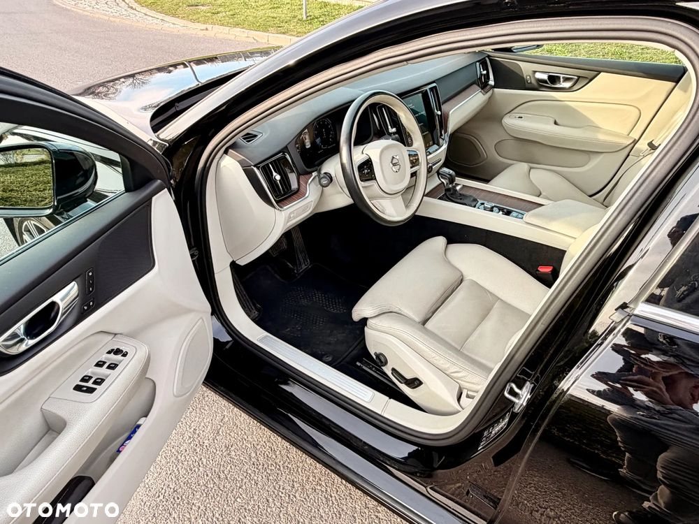 Volvo S60 T4 Inscription - 9