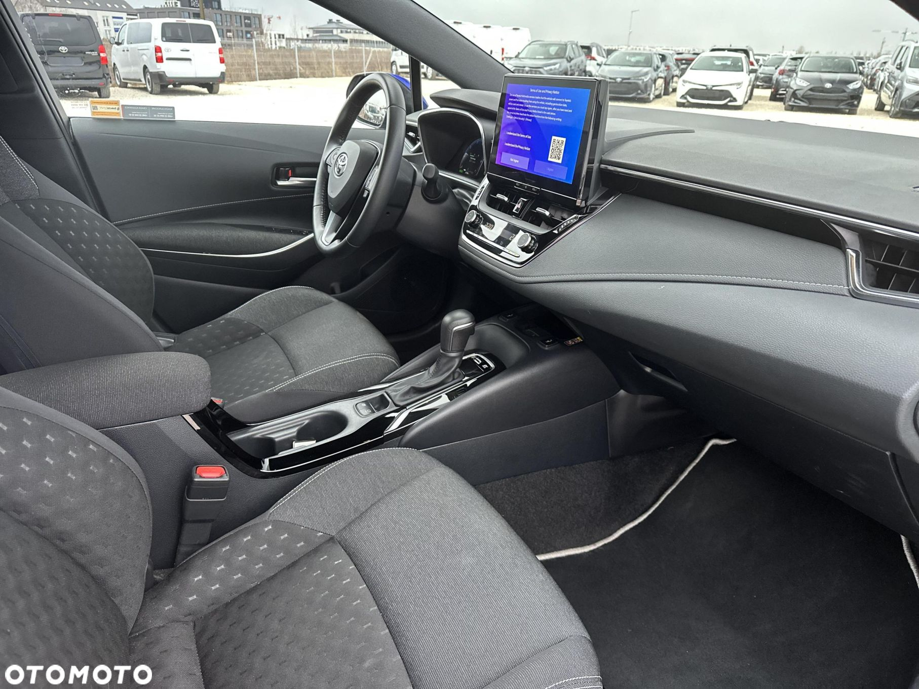 Toyota Corolla - 12