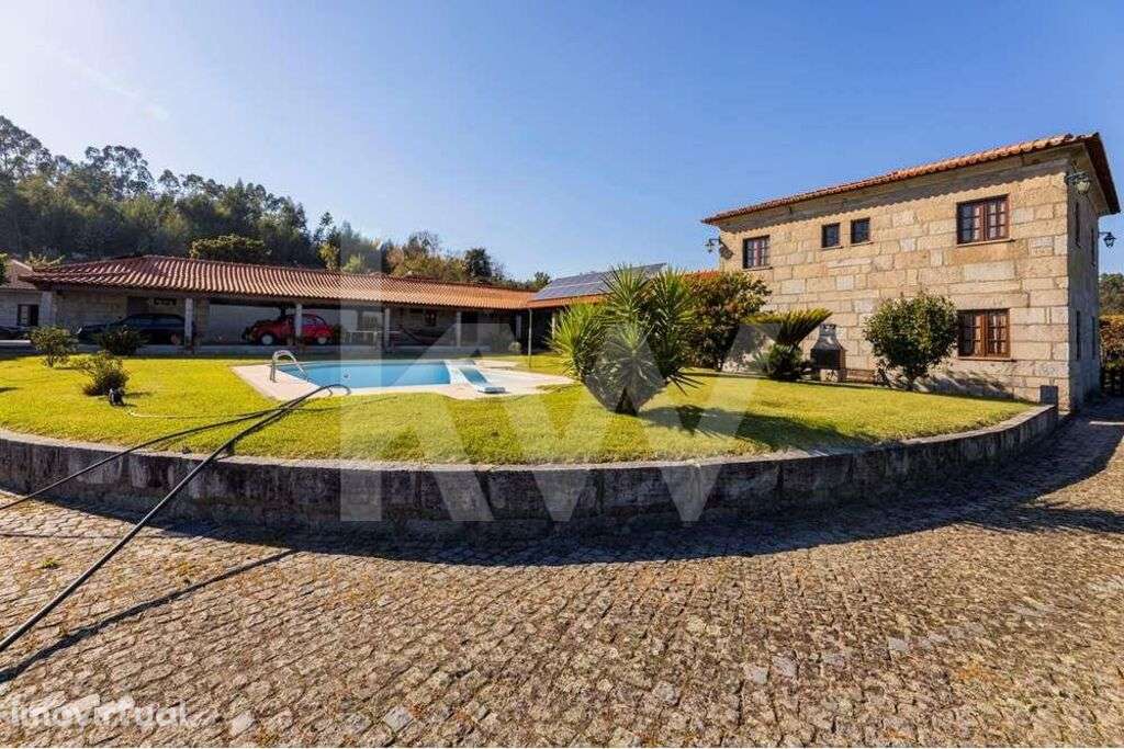 Quinta para turismo rural, eventos e produção de vinho em Guimarães - Grande imagem: 4/60