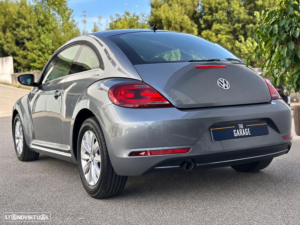 VW New Beetle - 9