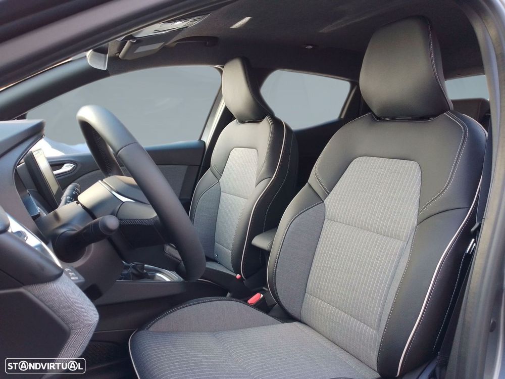 Renault Clio 1.0 TCe Techno - 11