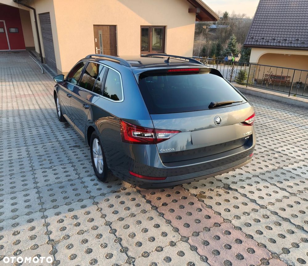 Skoda Superb 2.0 TDI 4x4 DSG Style - 2