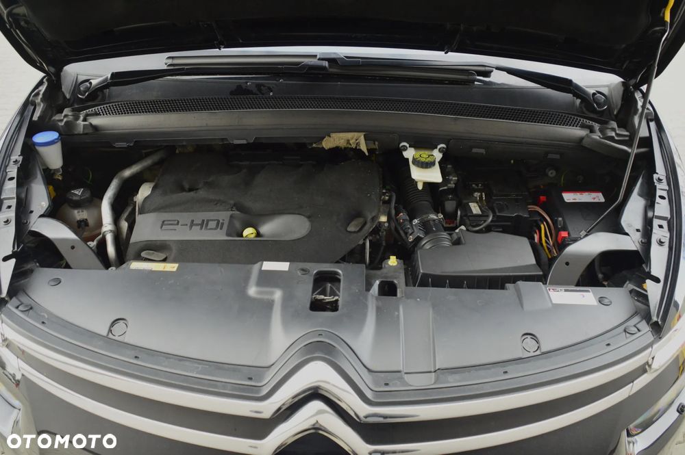 Citroën C4 Grand Picasso BlueHDi 150 EAT6 Exclusive - 28