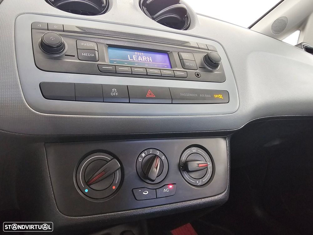 SEAT Ibiza ST 1.6 TDI Reference - 12