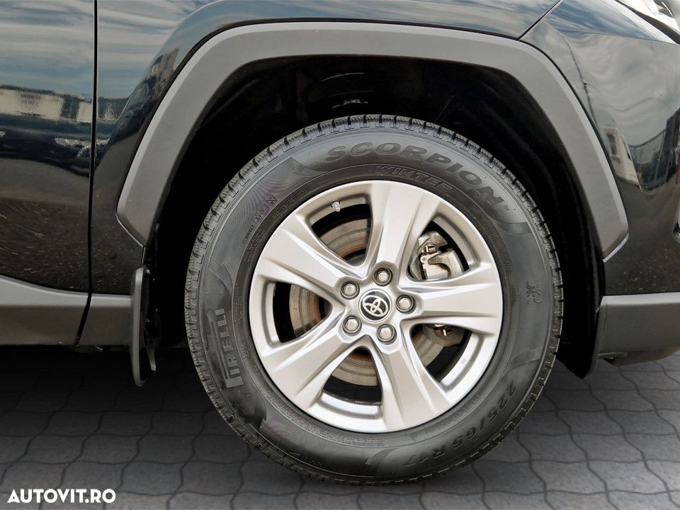Toyota RAV4 - 12