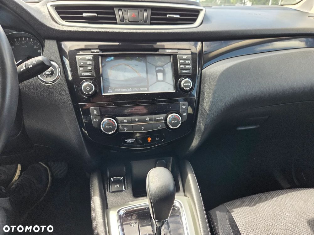 Nissan Qashqai 1.2 DIG-T Tekna Xtronic - 7