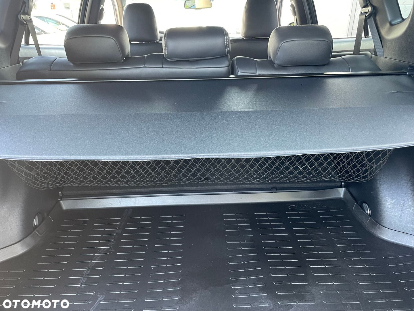 Toyota RAV4 - 13