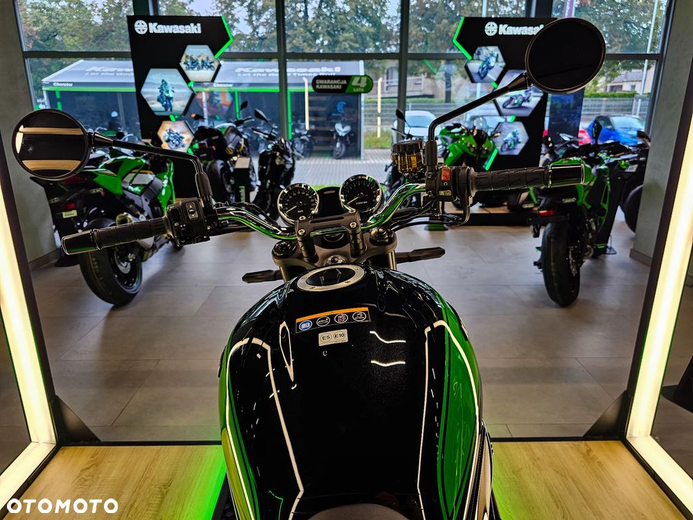 Kawasaki Z 900 RS - 8