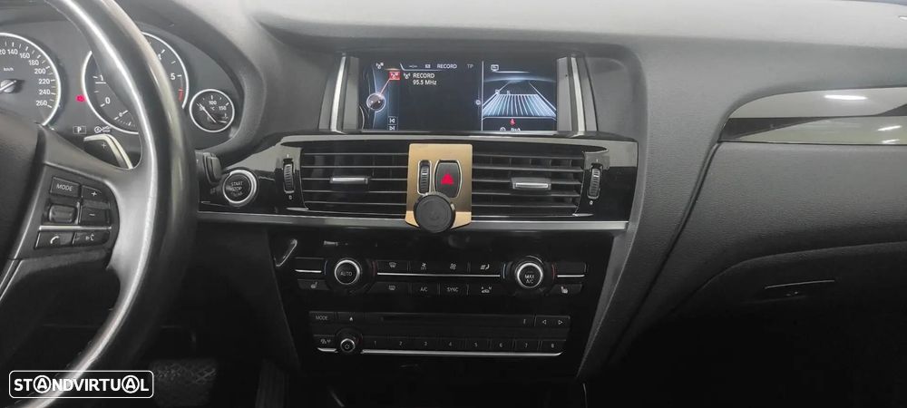 BMW X4 20 d xDrive Pack M Auto - 27