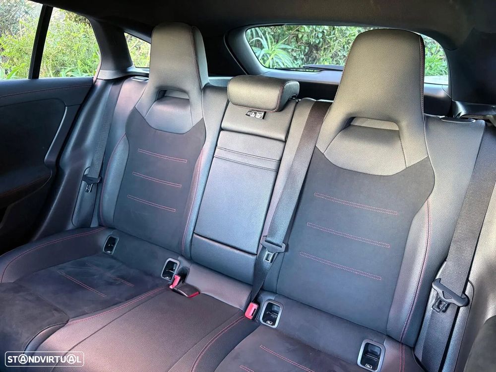 Mercedes-Benz CLA 200 d Shooting Brake AMG Line Aut. - 52