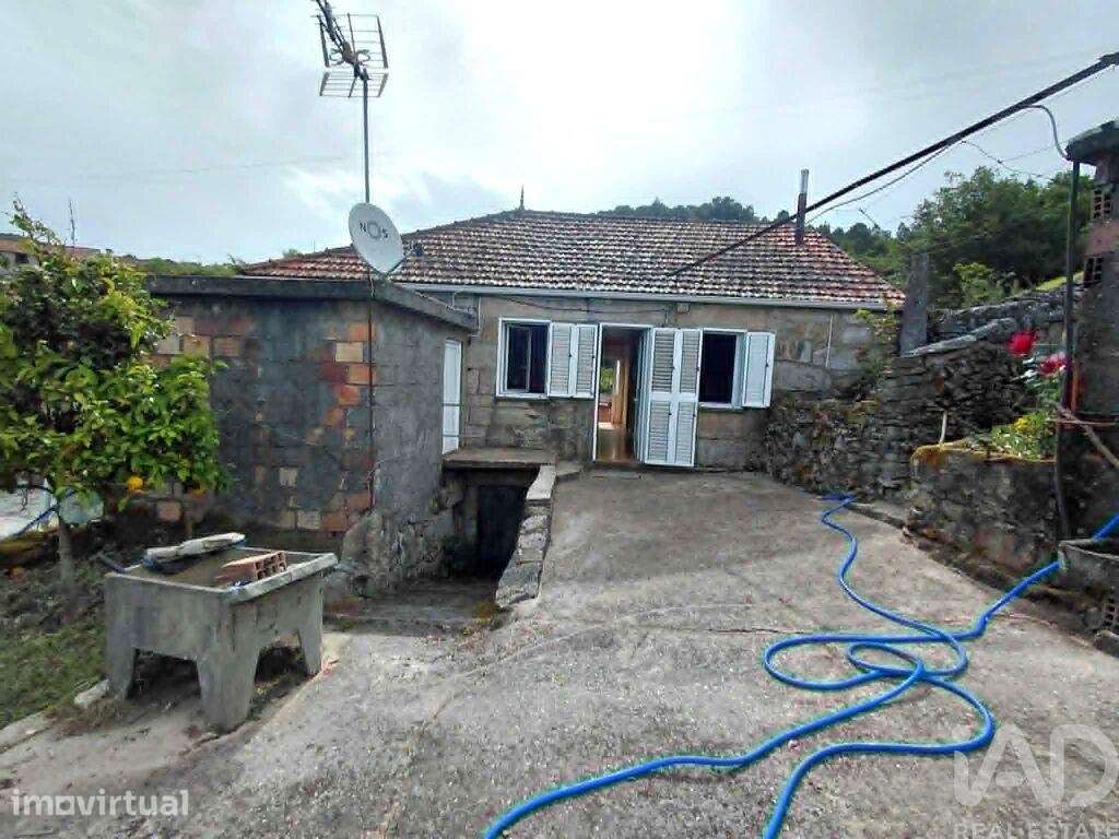 Casa de Campo T2 em Parada do Monte e Cubalhão de 164 m2 - Grande imagem: 3/25