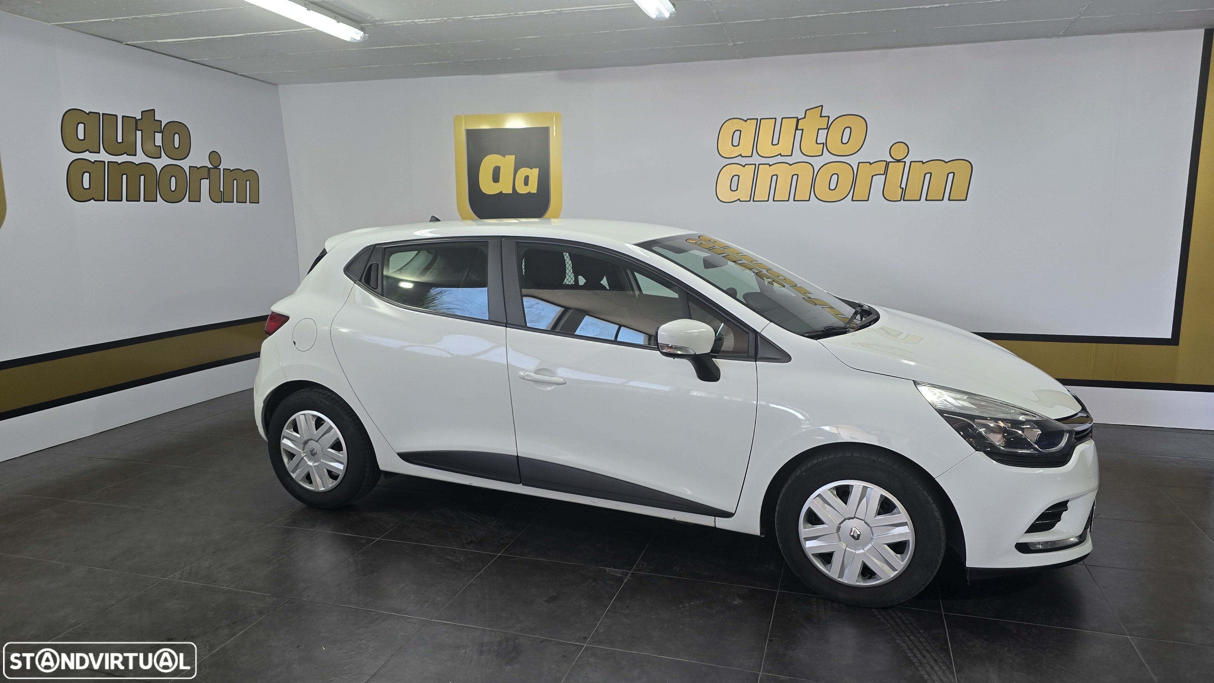 Renault Clio 1.5 Dci van 90cv - 3