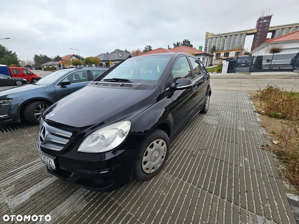 Mercedes-Benz Klasa B 160 BlueEFFICIENCY - 2