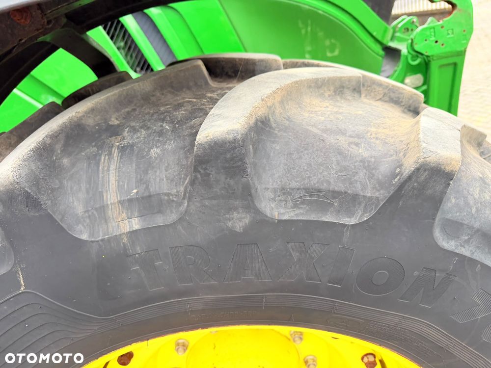 John Deere 6175M - 29