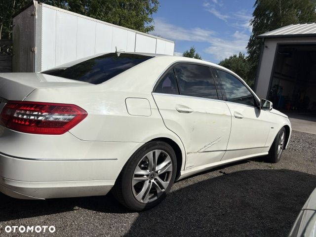 Mercedes-Benz Klasa E - 7