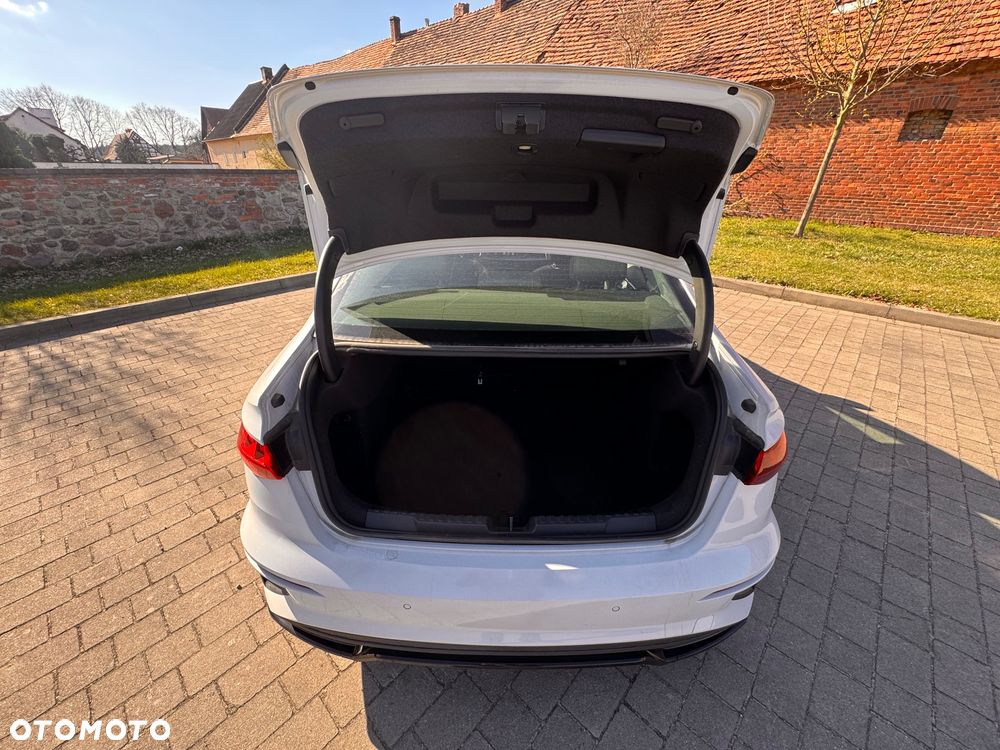 Audi A3 Limousine - 11