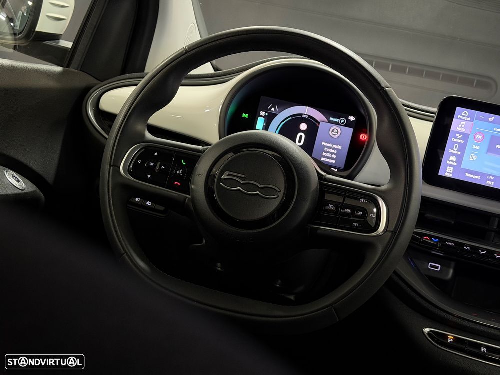 Fiat 500e 42kWh ICON - 11