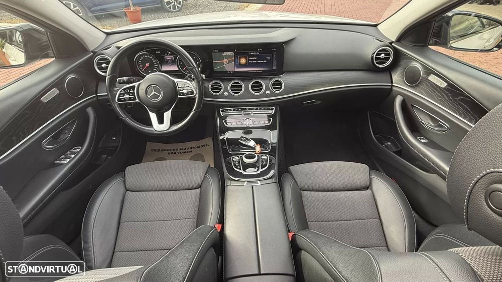 Mercedes-Benz E 300 de Avantgarde 4Matic - 24