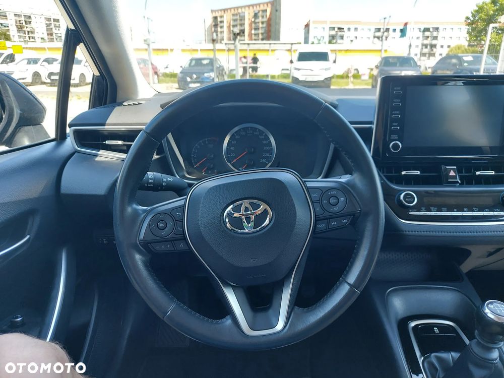 Toyota Corolla 1.5 Comfort - 15