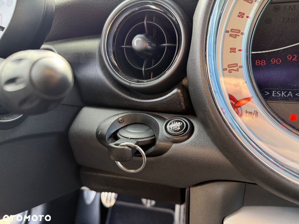 MINI Cooper S Standard - 14