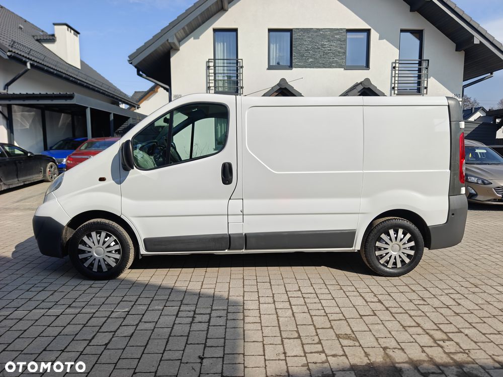 Opel Vivaro - 3